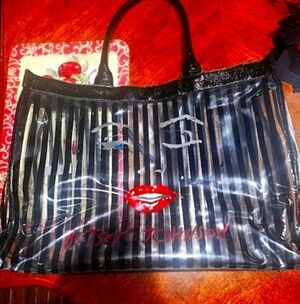 HTF  VERY RARE BETSEY JOHNSON EYE SPY MARILYN MONROE XL TOTE BAG
